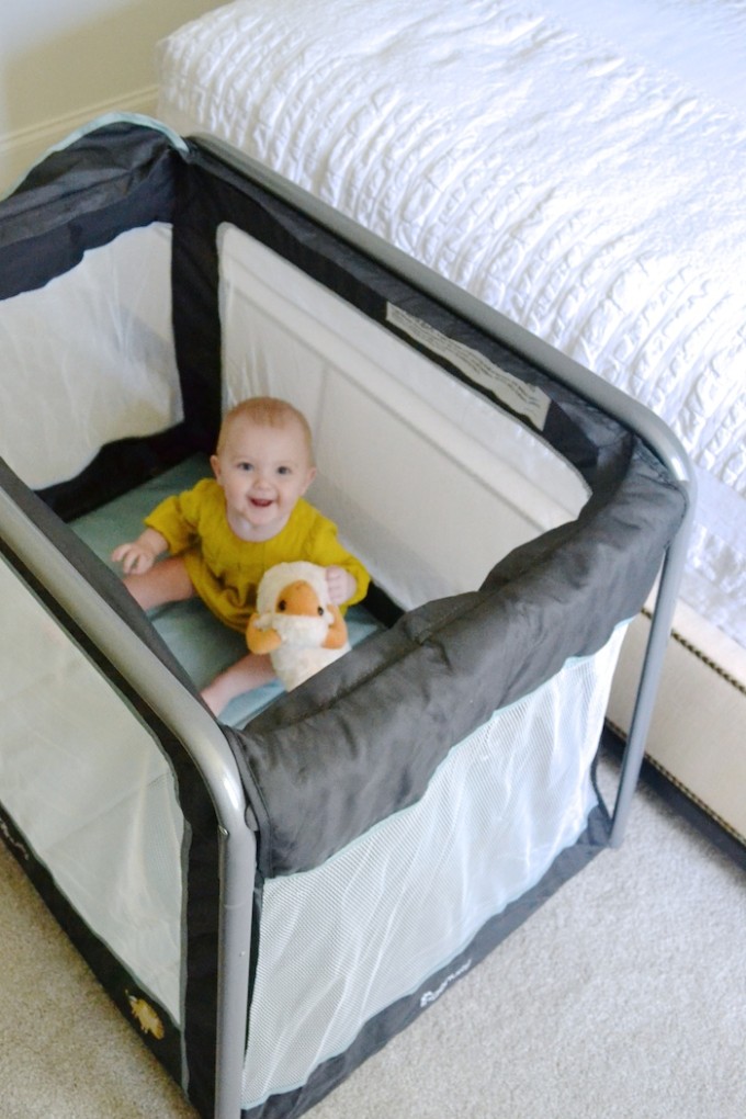This TravelSimple Play Yard is a traveling-with-babies MUST! More on www.thehiveblog.com!