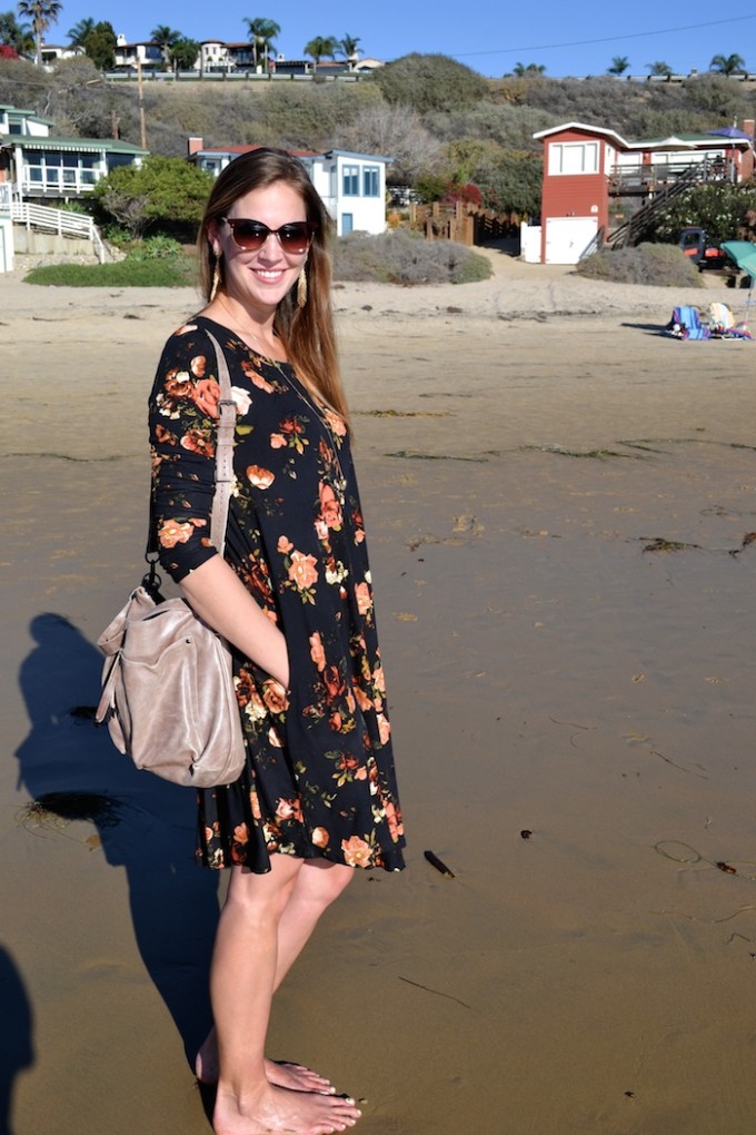 Easy Black Floral dress for fall