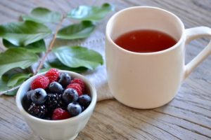 How To Trick Yourself Into Drinking More Apple Cider Vinegar - THE HIVE