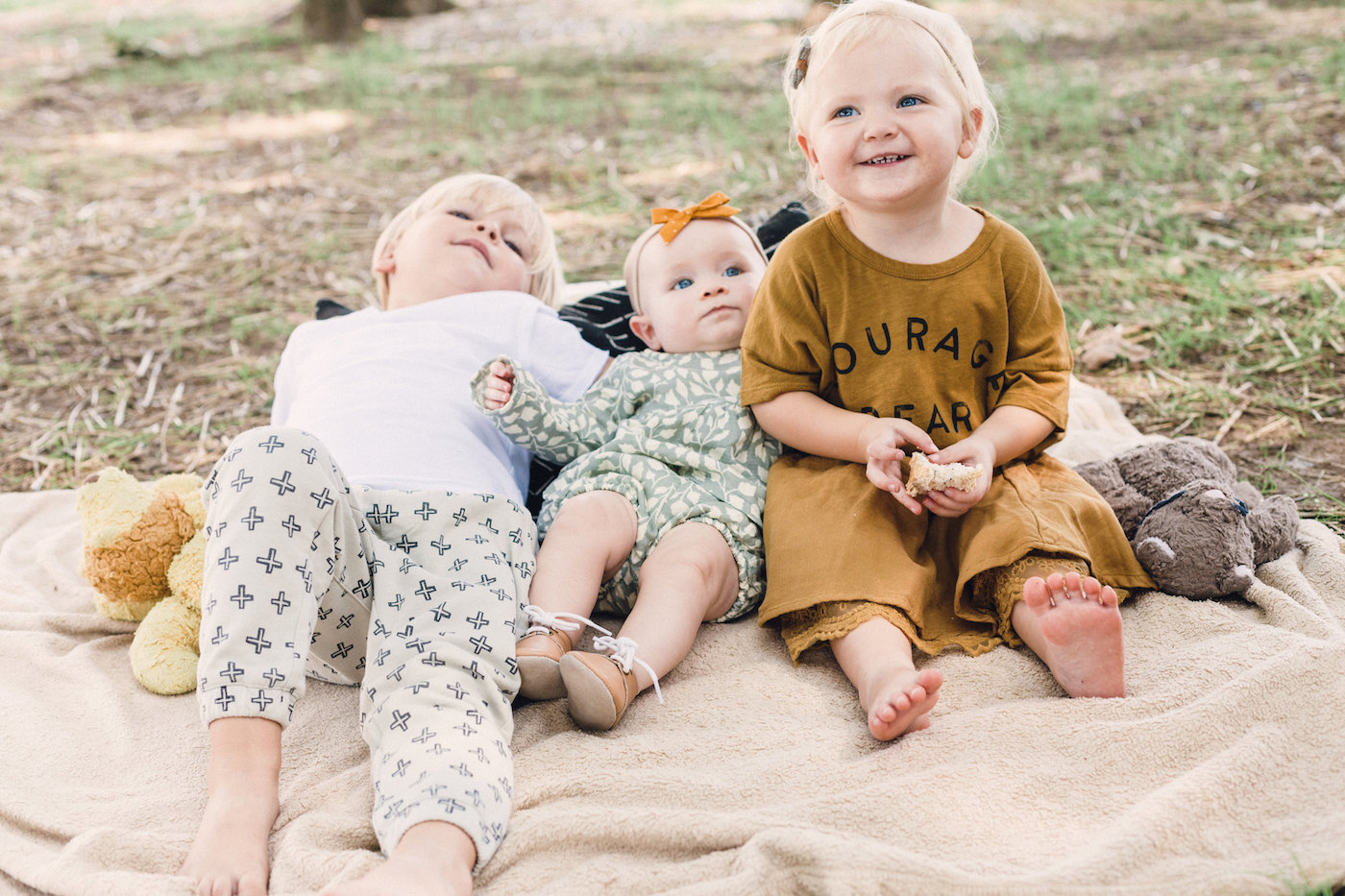 A Fall Rylee & Cru Picnic in Mississippi <3 // www.thehiveblog.com