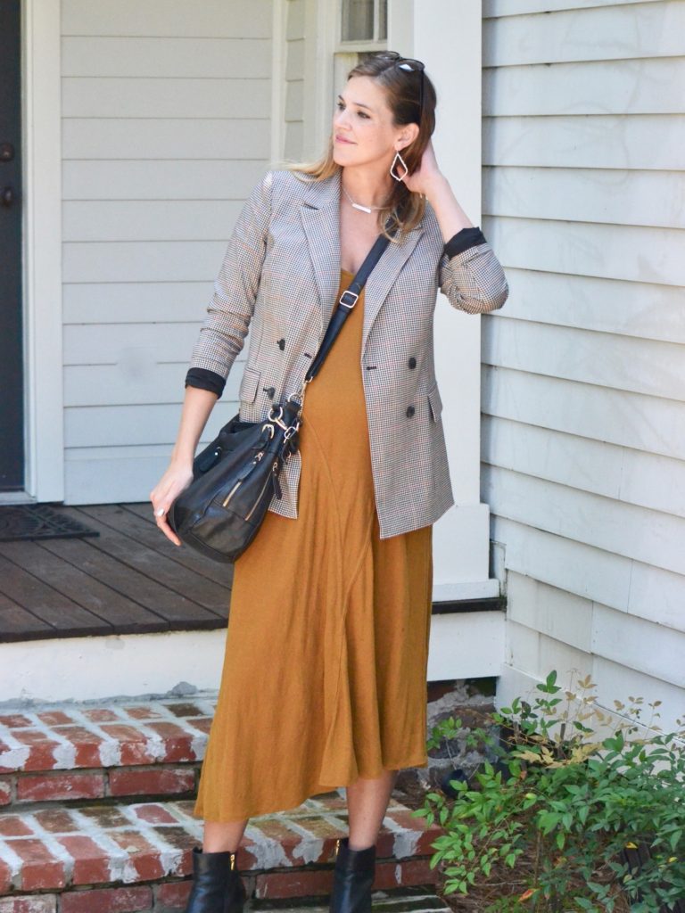 Third trimester fall style // www.thehiveblog.com