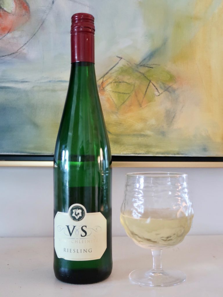 Fifteen Dollar Bottle Review // www.thehiveblog.com