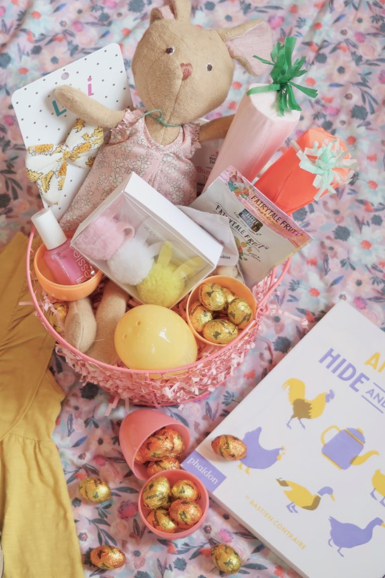 Baby, Toddler, and Preschooler Easter Basket Ideas // www.thehiveblog.com