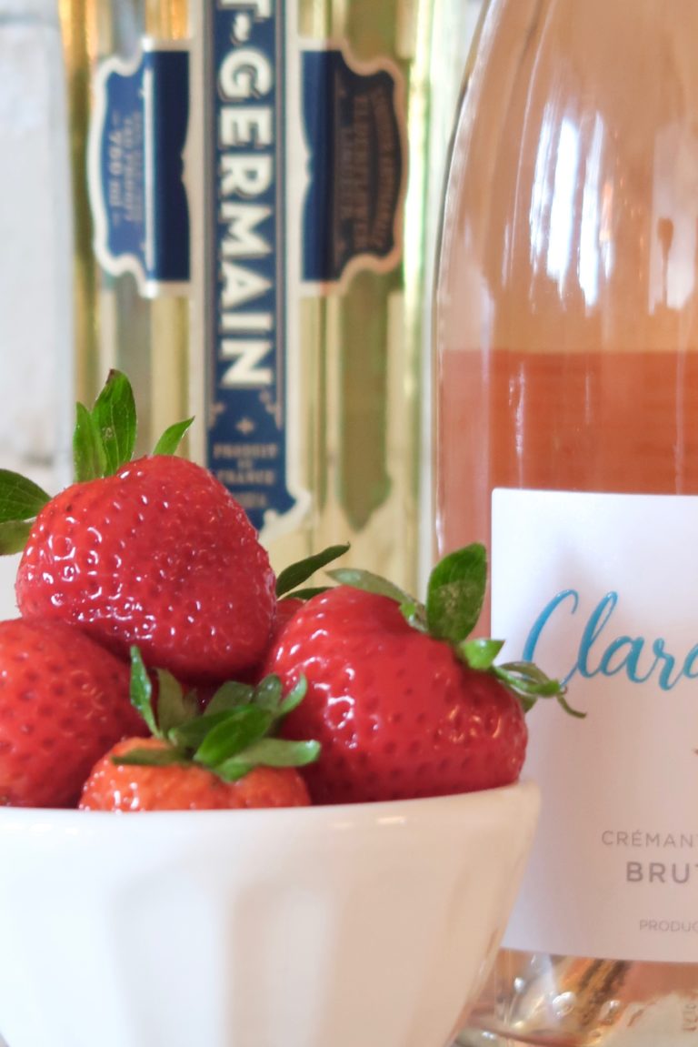 The Bubbly Frenchie :: A St. Germain, sparkling rose, and vodka cocktail