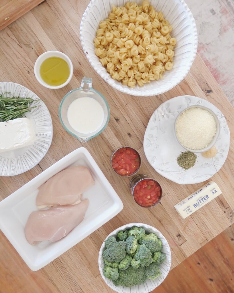 Chicken Pasta With Creamy Tomato Sauce - THE HIVE