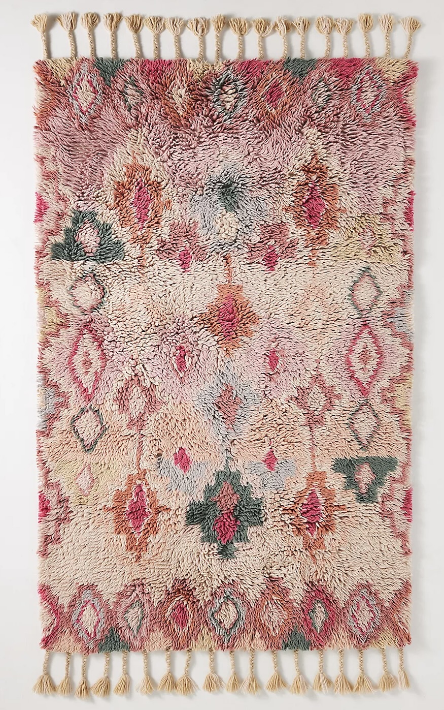 hand tufted pink rug from Anthropologie