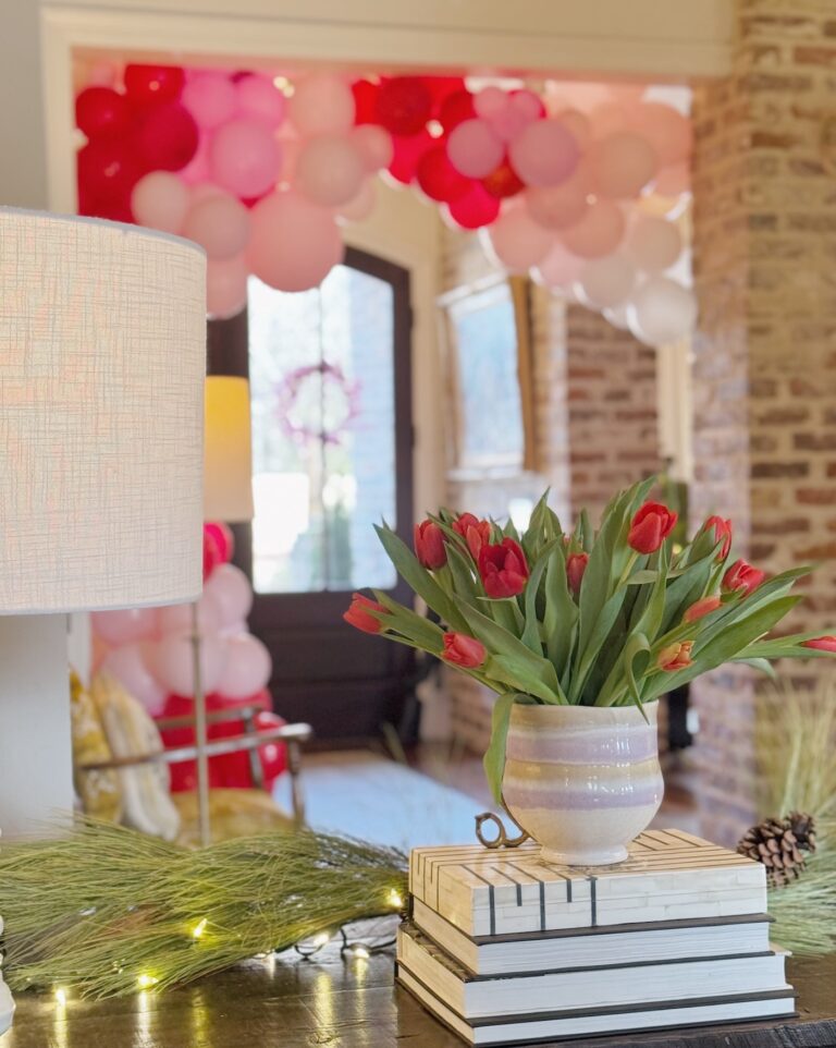 Valentine's Day Home Decor // thehiveblog.com